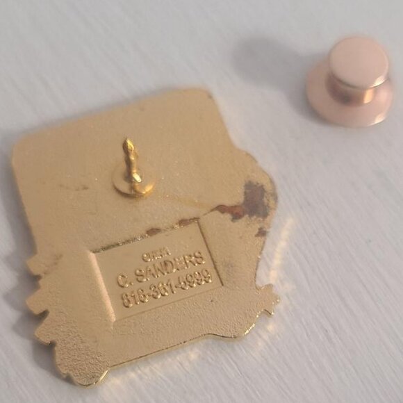 Order Of Amaranth Boot Diabetes Vintage Lapel Jacket Pin - Picture 4 of 4